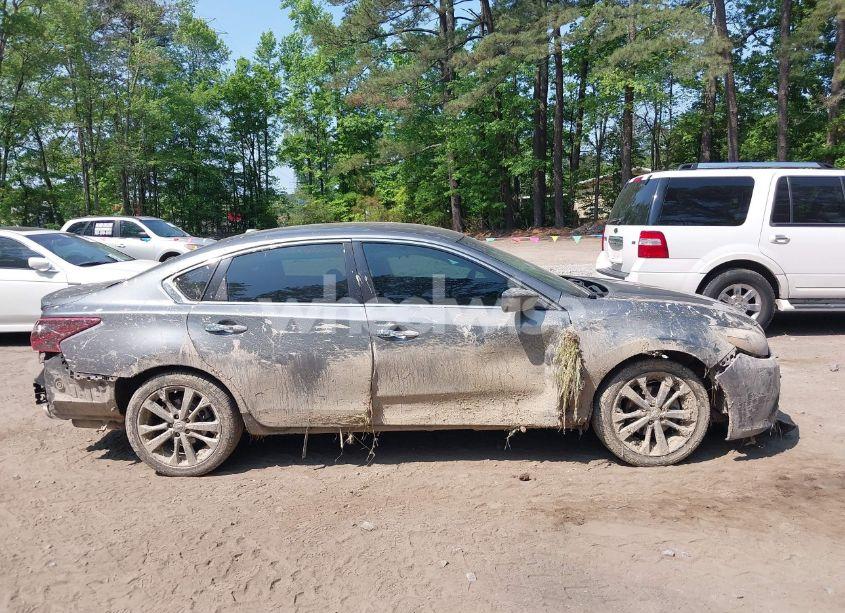 Photo 6 of 2018 Nissan Altima 2.5 SR (VIN 1N4AL3AP9JC234166)