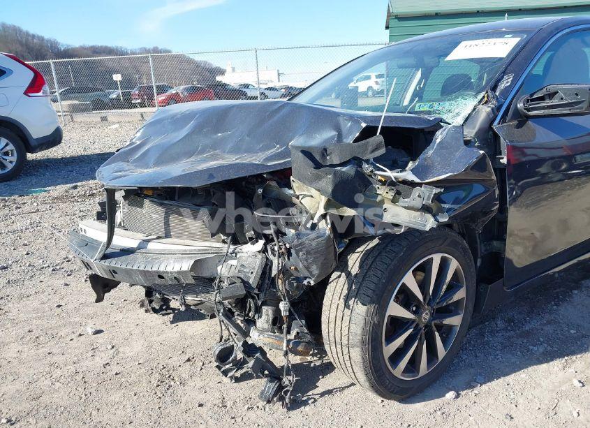 Photo 6 of 2018 Nissan Altima 2.5 SV (VIN 1N4AL3AP9JC239996)