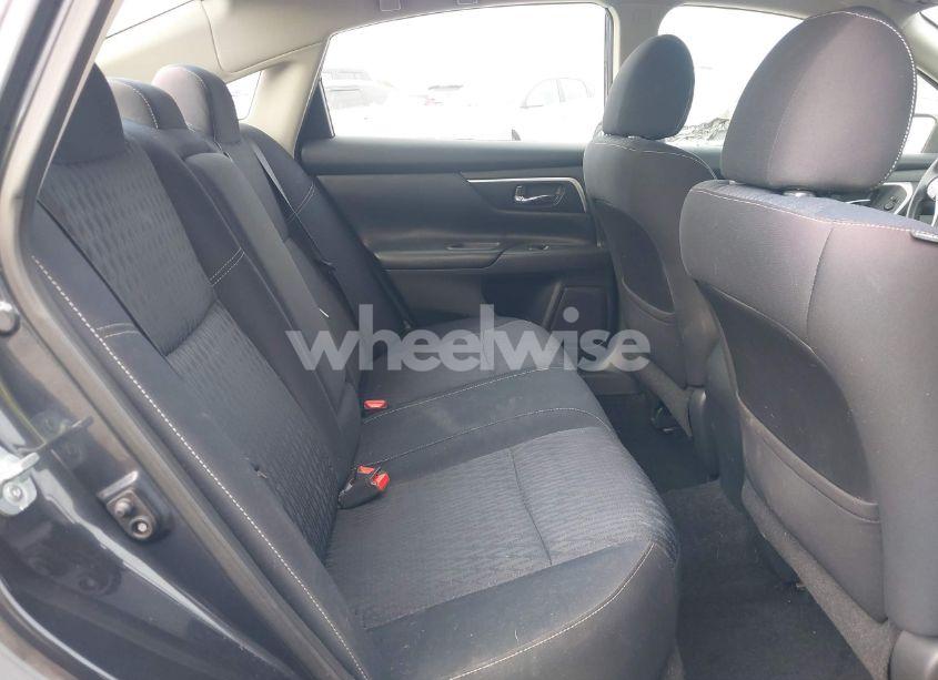 Photo 8 of 2018 Nissan Altima 2.5 SV (VIN 1N4AL3AP9JC240551)