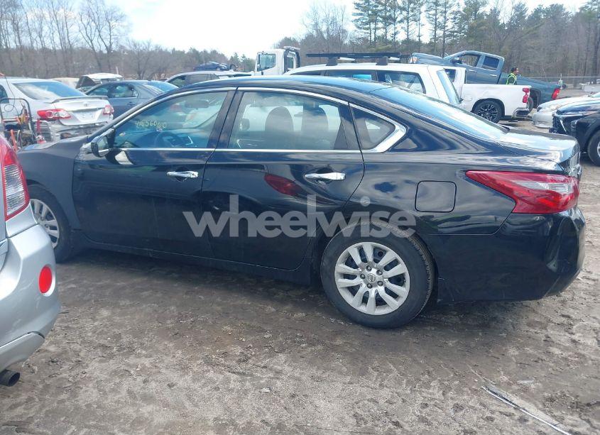 Photo 14 of 2018 Nissan Altima 2.5 S (VIN 1N4AL3AP9JC244566)