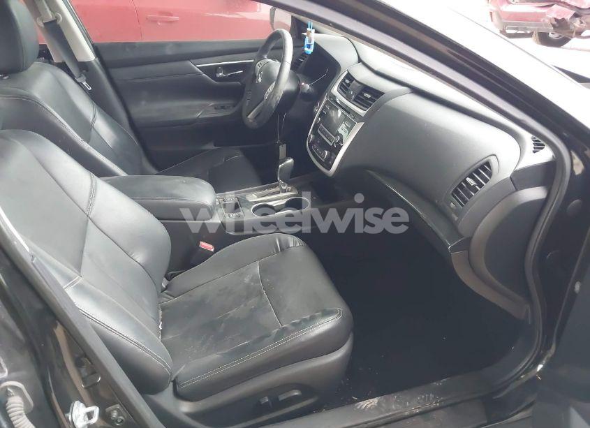 Photo 5 of 2018 Nissan Altima 2.5 SL (VIN 1N4AL3AP9JC248276)