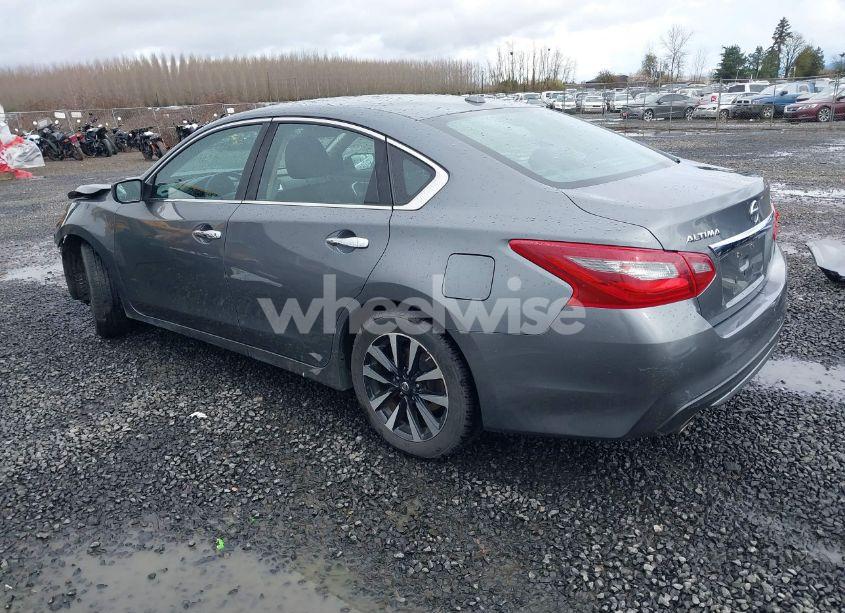 Photo 3 of 2018 Nissan Altima 2.5 SV (VIN 1N4AL3AP9JC255566)