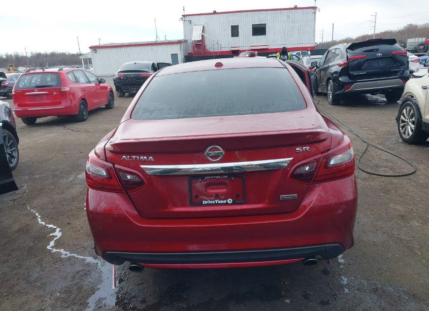 Photo 16 of 2018 Nissan Altima 2.5 SR (VIN 1N4AL3AP9JC273792)