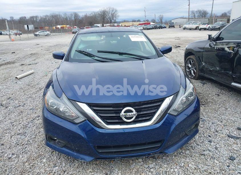 Photo 12 of 2018 Nissan Altima 2.5 SR (VIN 1N4AL3AP9JC277082)