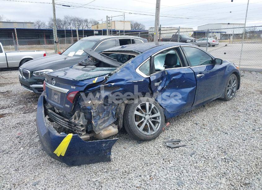 Photo 4 of 2018 Nissan Altima 2.5 SR (VIN 1N4AL3AP9JC277082)