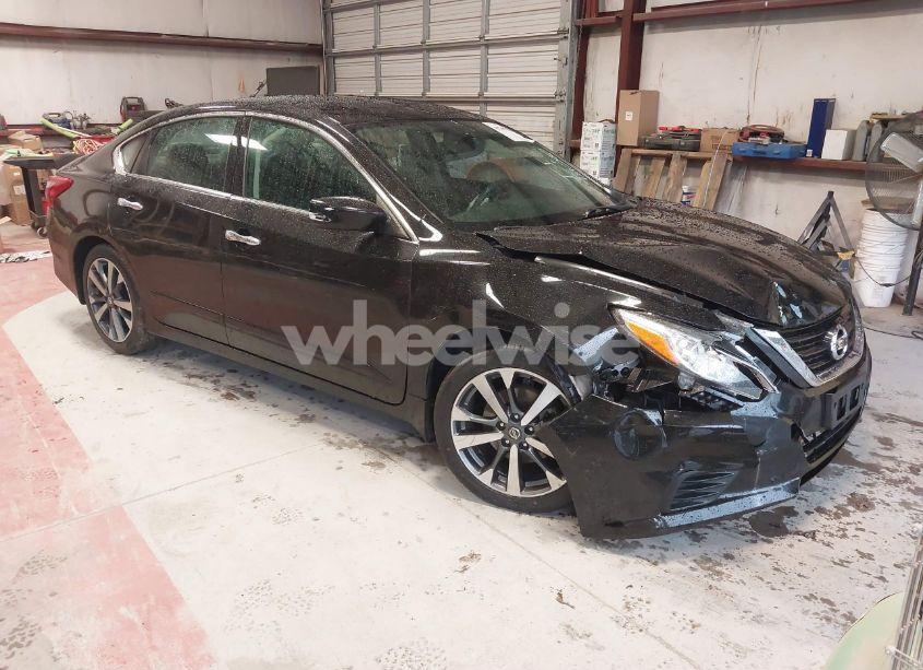 2018 Nissan Altima 2.5 S (VIN 1N4AL3AP9JC281908) main photo