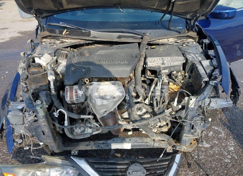 Photo 10 of 2018 Nissan Altima 2.5 SR (VIN 1N4AL3AP9JC282735)