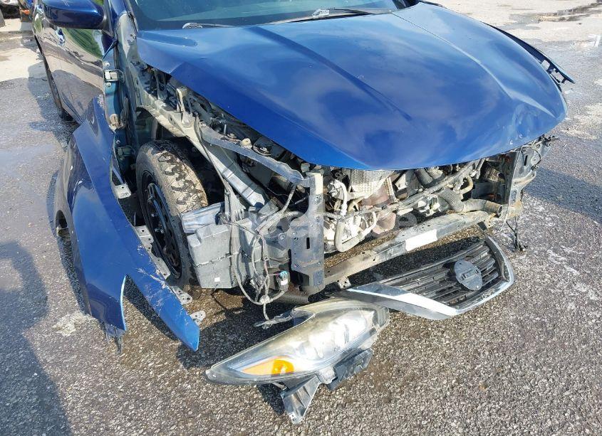 Photo 6 of 2018 Nissan Altima 2.5 SR (VIN 1N4AL3AP9JC282735)