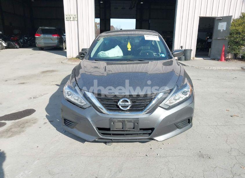 Photo 12 of 2018 Nissan Altima 2.5 S (VIN 1N4AL3AP9JC471076)