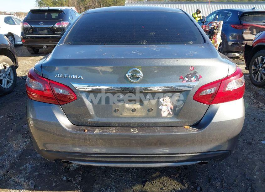 Photo 17 of 2018 Nissan Altima 2.5 S (VIN 1N4AL3AP9JC472082)