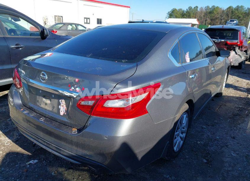 Photo 4 of 2018 Nissan Altima 2.5 S (VIN 1N4AL3AP9JC472082)