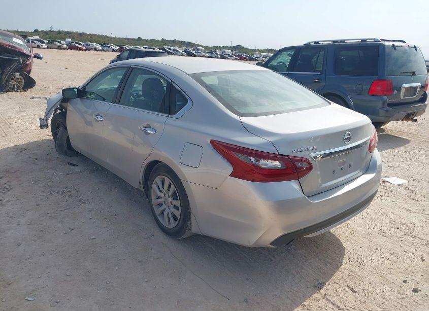 Photo 3 of 2018 Nissan Altima 2.5 S (VIN 1N4AL3AP9JC475225)