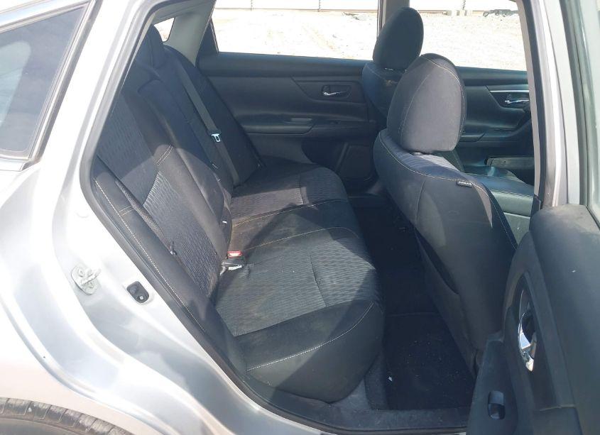 Photo 8 of 2018 Nissan Altima 2.5 S (VIN 1N4AL3AP9JC475225)