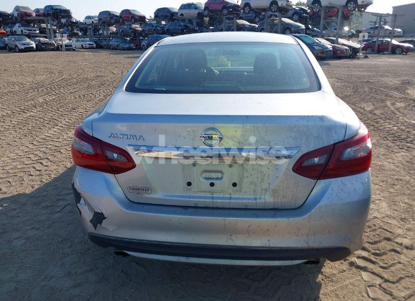 Photo 17 of 2018 Nissan Altima 2.5 S (VIN 1N4AL3AP9JC479971)