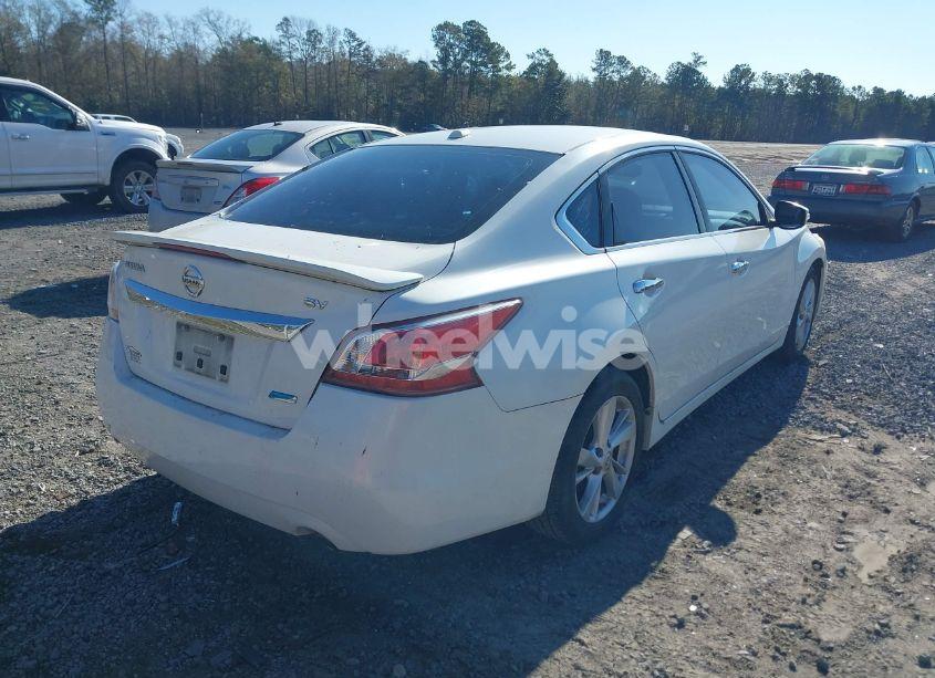 Photo 4 of 2013 Nissan Altima 2.5 SV (VIN 1N4AL3APXDC108984)