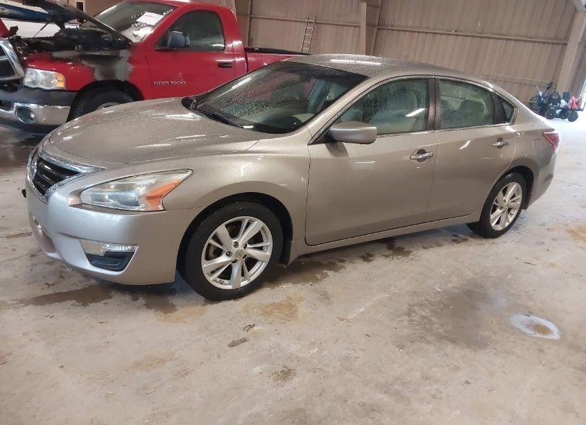 Photo 2 of 2013 Nissan Altima 2.5 SV (VIN 1N4AL3APXDC120584)