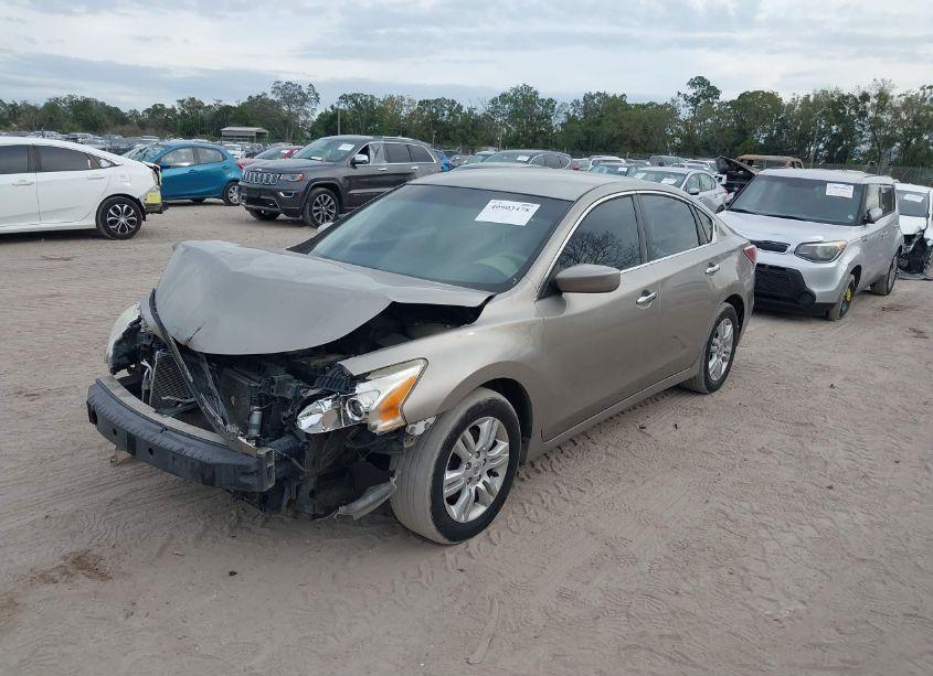 Photo 2 of 2013 Nissan Altima 2.5/S/SV/SL (VIN 1N4AL3APXDC140317)