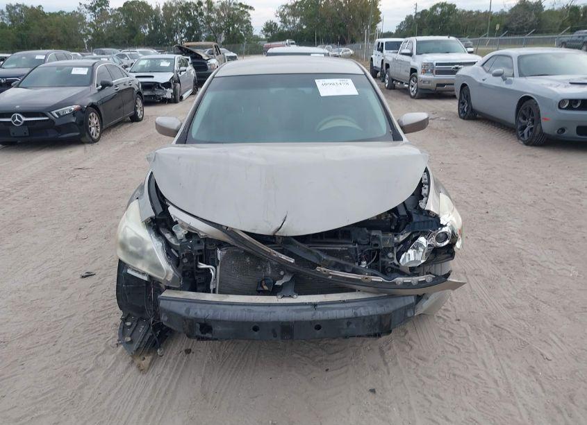 Photo 6 of 2013 Nissan Altima 2.5/S/SV/SL (VIN 1N4AL3APXDC140317)