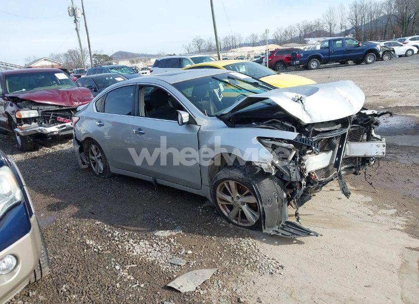 2013 Nissan Altima 2.5 SV (VIN 1N4AL3APXDC146201) main photo