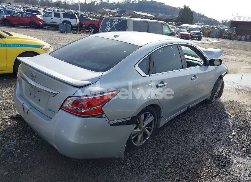 Photo 4 of 2013 Nissan Altima 2.5 SV (VIN 1N4AL3APXDC146201)