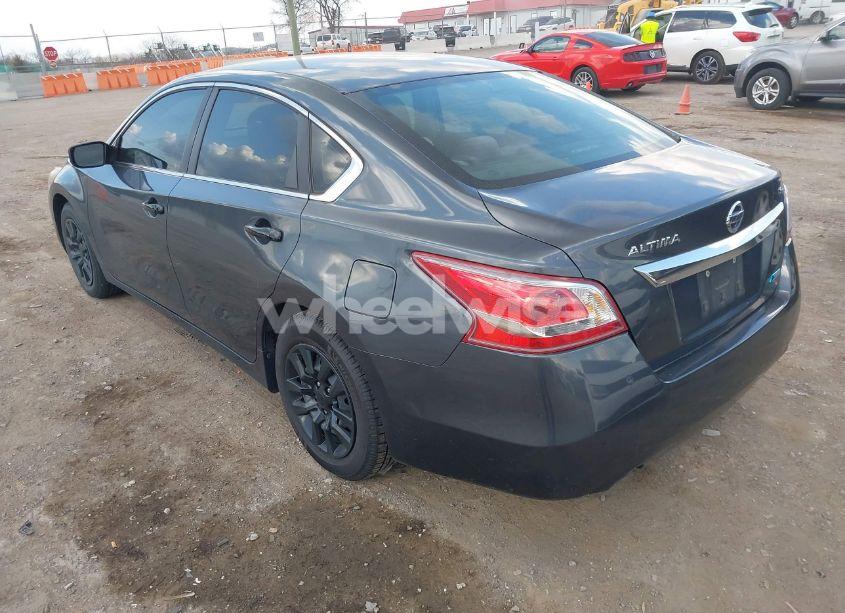 Photo 3 of 2013 Nissan Altima 2.5 S (VIN 1N4AL3APXDC154122)