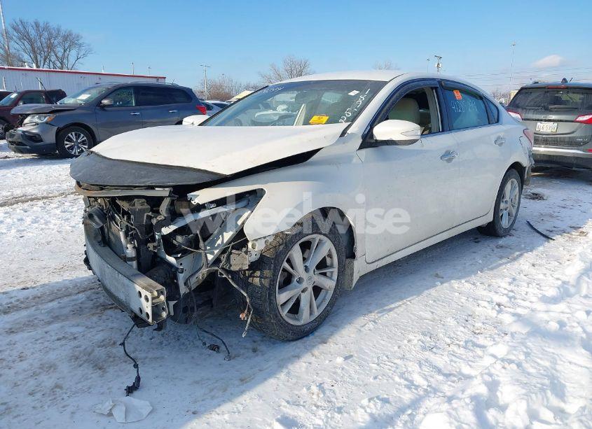 Photo 2 of 2013 Nissan Altima 2.5 SL (VIN 1N4AL3APXDC189520)