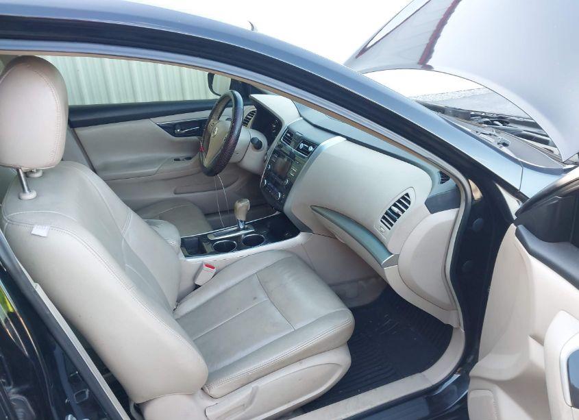 Photo 5 of 2013 Nissan Altima 2.5 SV (VIN 1N4AL3APXDC198430)