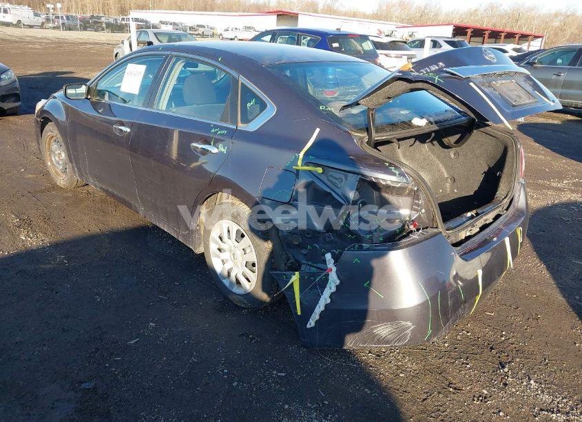 Photo 3 of 2013 Nissan Altima 2.5 S (VIN 1N4AL3APXDC209376)