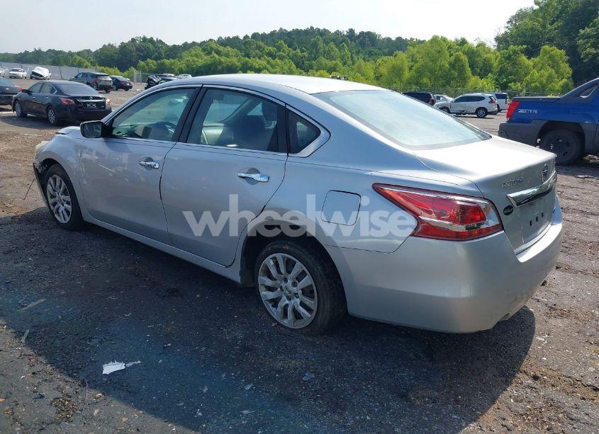 Photo 3 of 2013 Nissan Altima 2.5 S (VIN 1N4AL3APXDC214853)