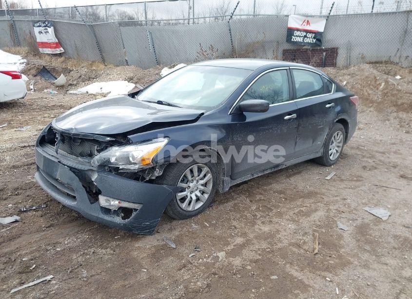 Photo 2 of 2013 Nissan Altima 2.5 S (VIN 1N4AL3APXDC221642)
