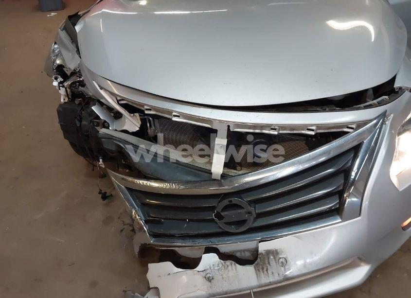 Photo 10 of 2013 Nissan Altima 2.5 SL (VIN 1N4AL3APXDC229093)