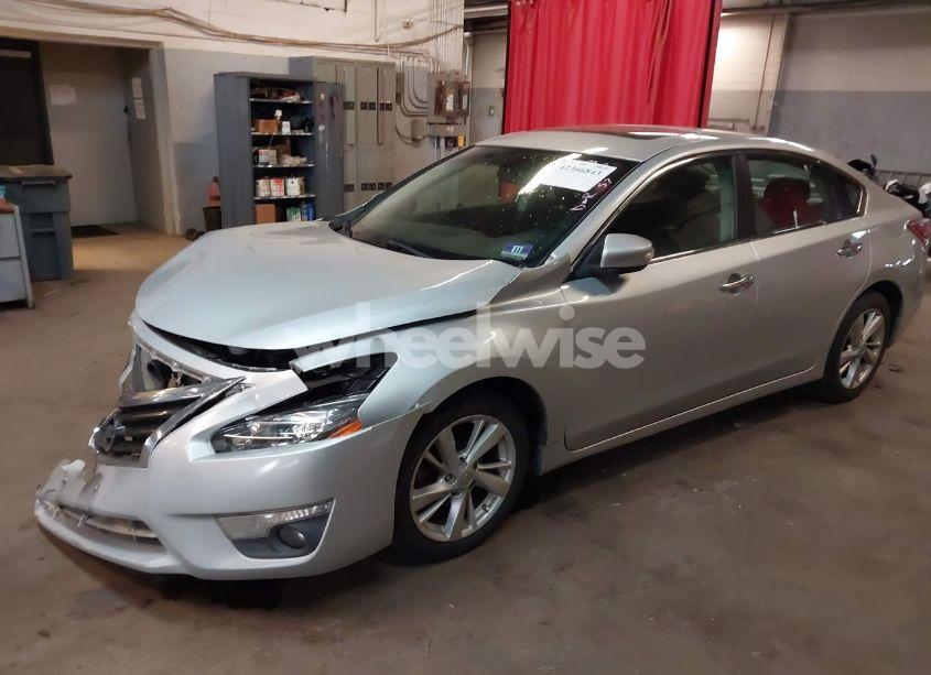 Photo 2 of 2013 Nissan Altima 2.5 SL (VIN 1N4AL3APXDC229093)