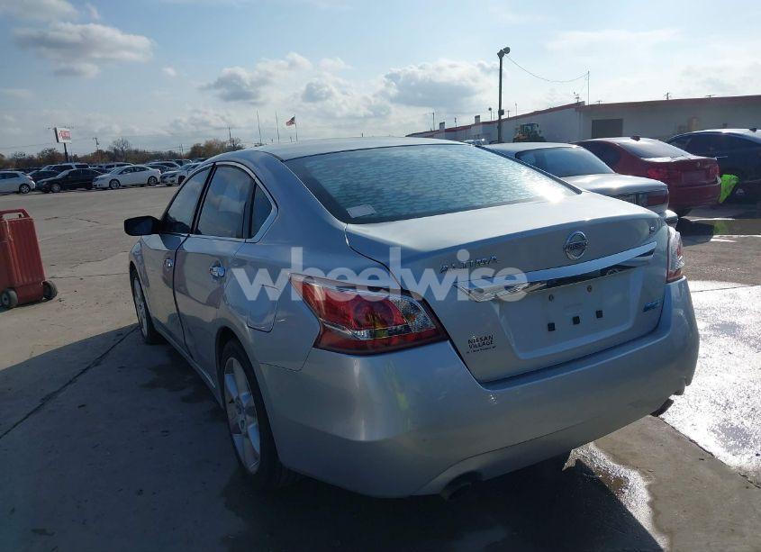 Photo 3 of 2013 Nissan Altima 2.5 S (VIN 1N4AL3APXDC230213)