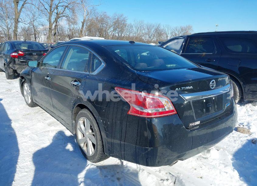 Photo 3 of 2013 Nissan Altima 2.5 SV (VIN 1N4AL3APXDC235251)