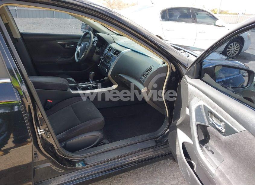 Photo 5 of 2013 Nissan Altima 2.5 S (VIN 1N4AL3APXDC256942)