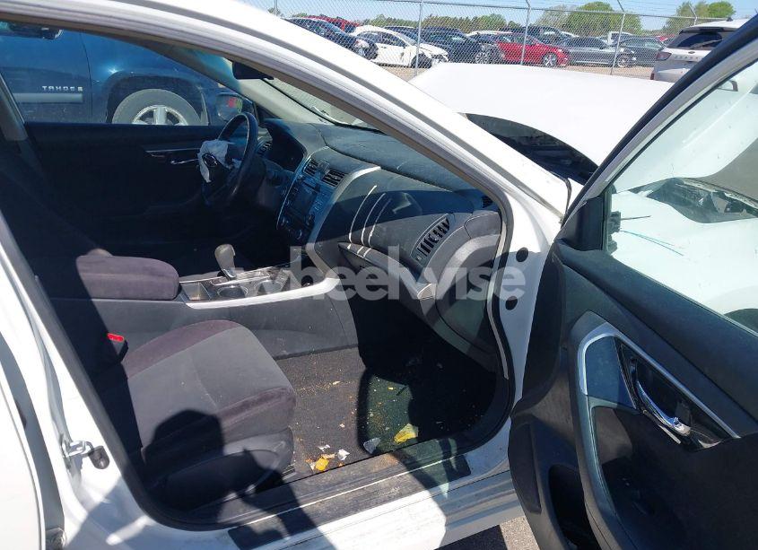 Photo 5 of 2013 Nissan Altima 2.5 SV (VIN 1N4AL3APXDC268993)