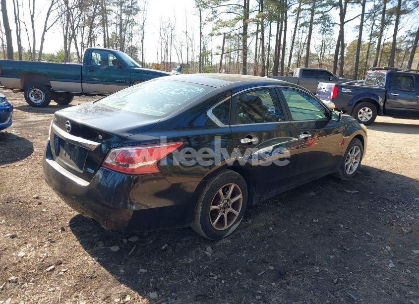 Photo 4 of 2013 Nissan Altima 2.5 S (VIN 1N4AL3APXDC273935)