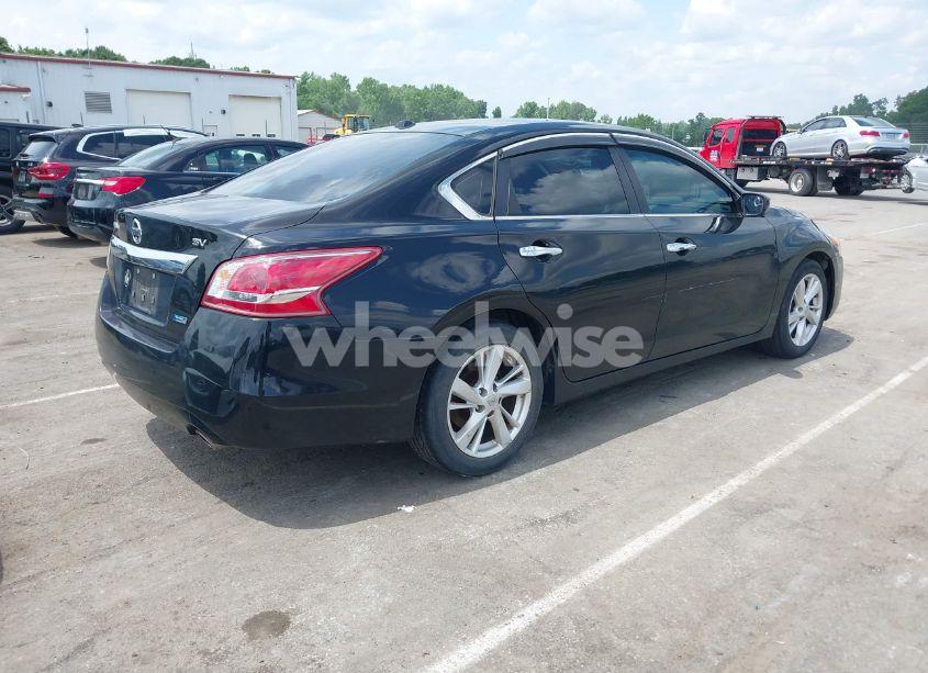 Photo 4 of 2013 Nissan Altima 2.5 SV (VIN 1N4AL3APXDC276382)
