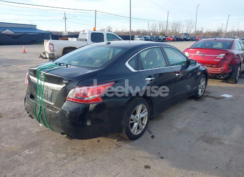 Photo 4 of 2013 Nissan Altima 2.5 SV (VIN 1N4AL3APXDC283316)