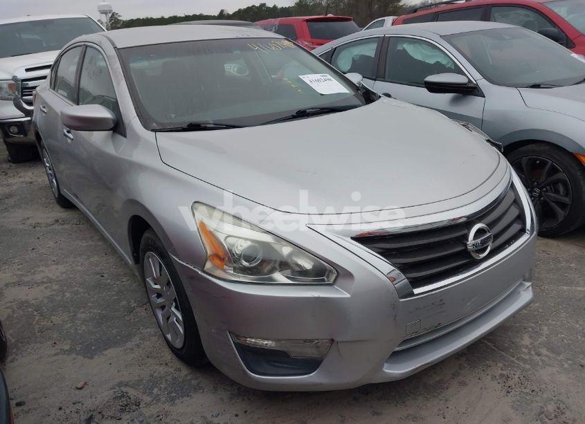 2013 Nissan Altima 2.5 S (VIN 1N4AL3APXDC294557) main photo