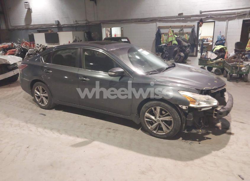2013 Nissan Altima 2.5 SV (VIN 1N4AL3APXDC299435) main photo