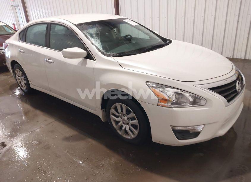 2013 Nissan Altima 2.5 S (VIN 1N4AL3APXDC920558) main photo