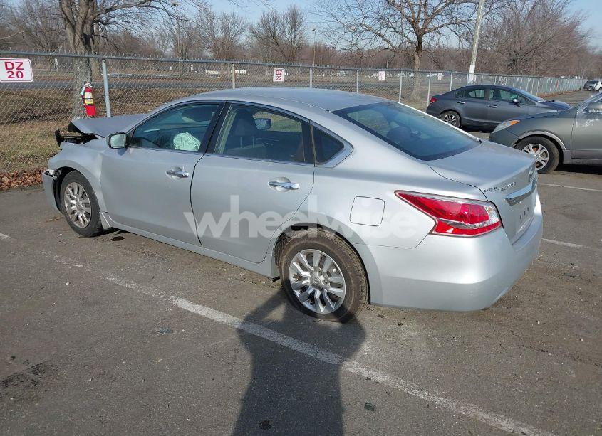 Photo 3 of 2013 Nissan Altima 2.5 S (VIN 1N4AL3APXDC922519)