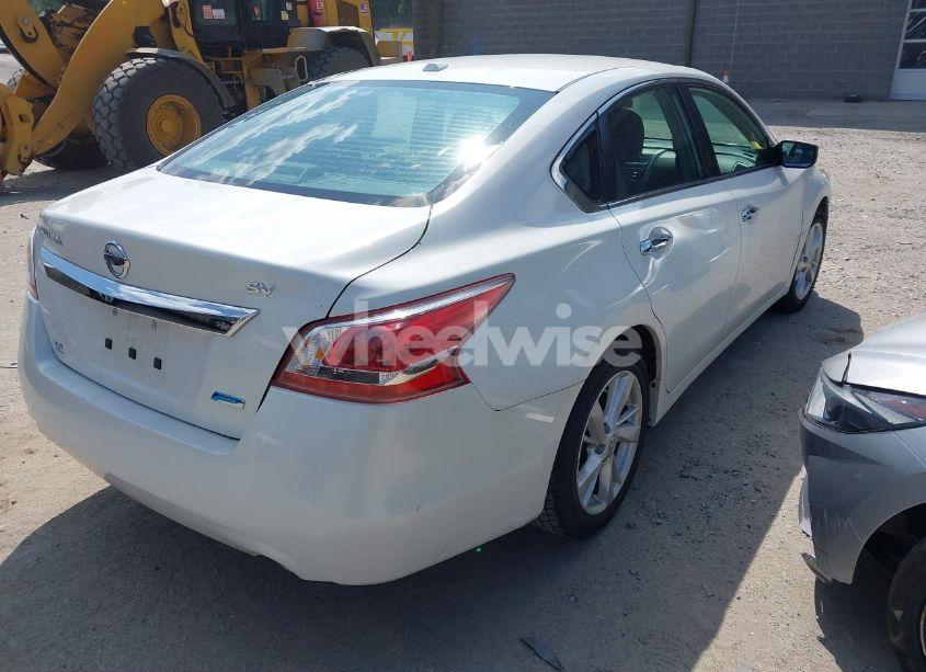 Photo 4 of 2013 Nissan Altima 2.5 SV (VIN 1N4AL3APXDN420162)