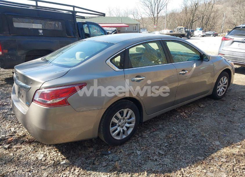 Photo 4 of 2013 Nissan Altima 2.5 S (VIN 1N4AL3APXDN424938)