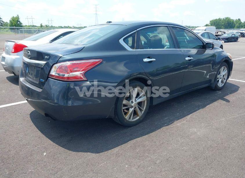 Photo 4 of 2013 Nissan Altima 2.5 SV (VIN 1N4AL3APXDN427838)