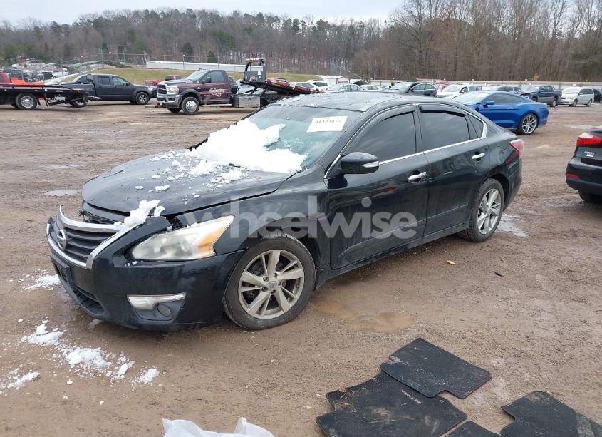Photo 2 of 2013 Nissan Altima 2.5 SV (VIN 1N4AL3APXDN454246)