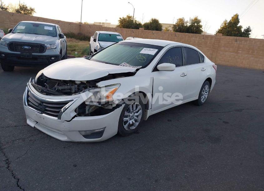 Photo 2 of 2013 Nissan Altima 2.5 S (VIN 1N4AL3APXDN468034)