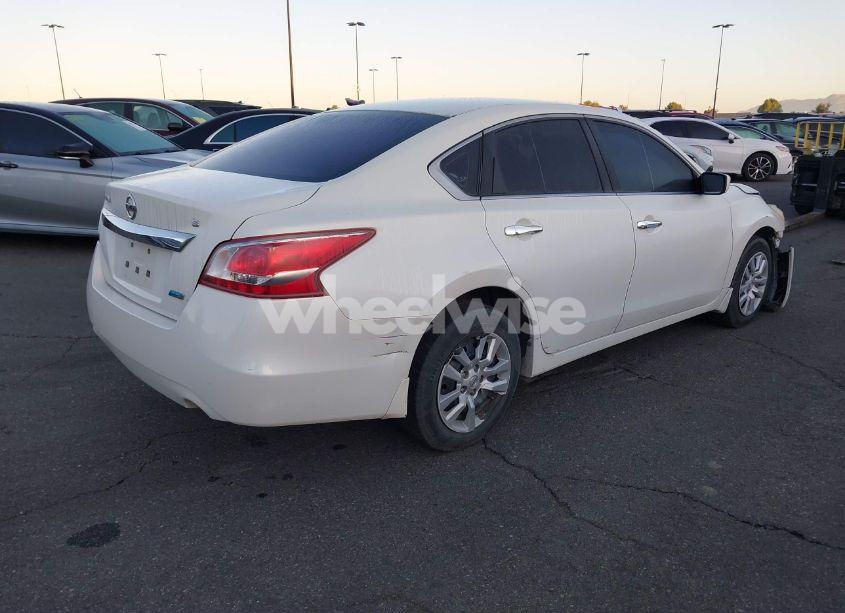 Photo 4 of 2013 Nissan Altima 2.5 S (VIN 1N4AL3APXDN468034)