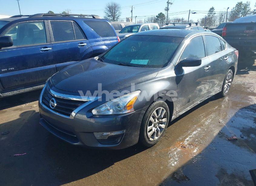 Photo 2 of 2013 Nissan Altima 2.5 (VIN 1N4AL3APXDN472052)